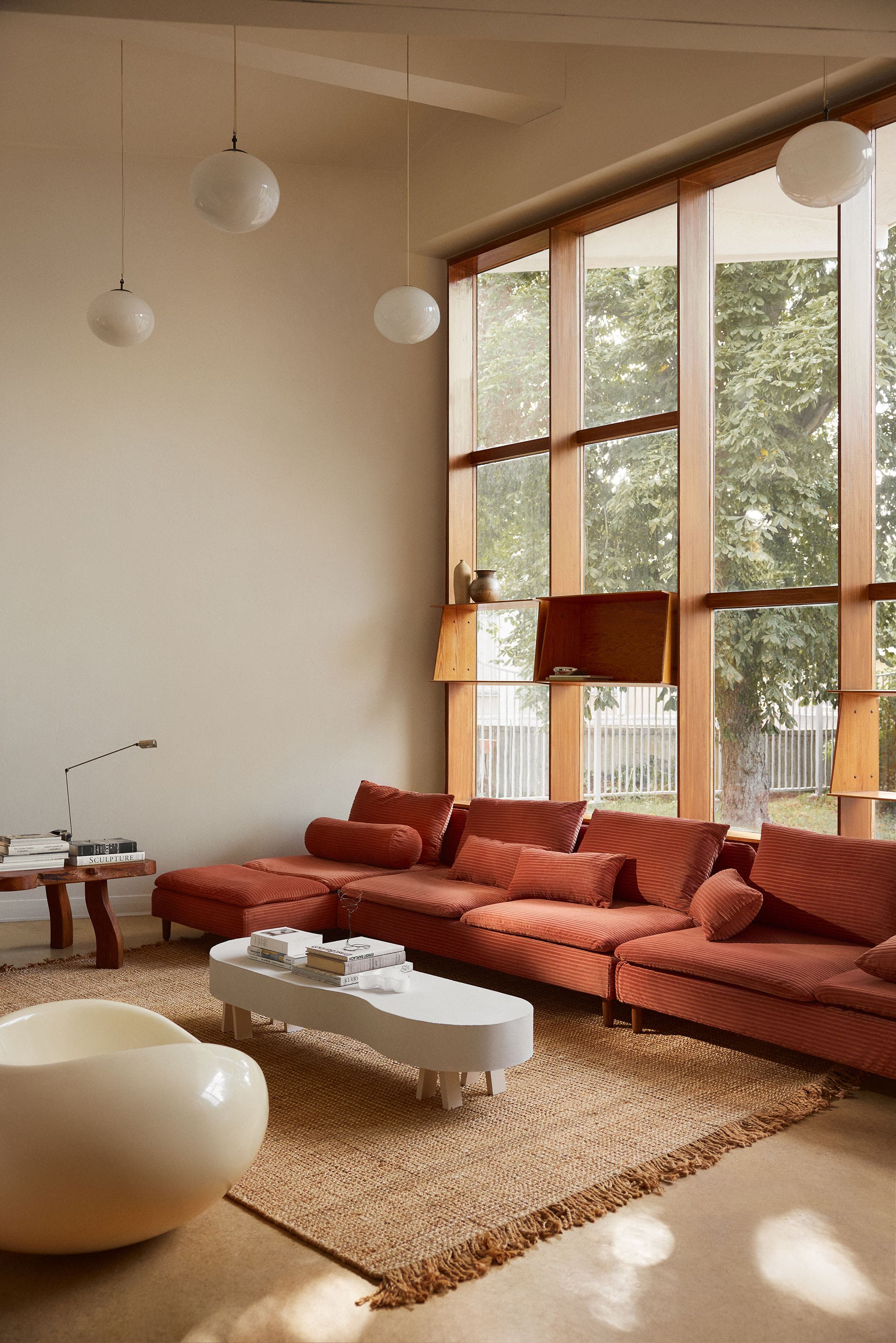 VERSINKEN SIE IN EINEM 70ER-DESIGNTRAUM